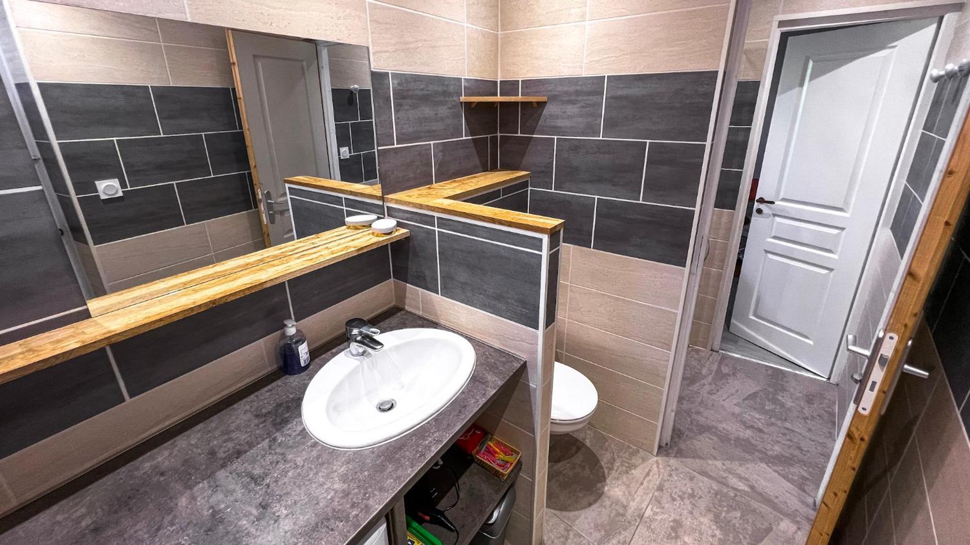 Reve D'Azur, 2 Chambres, Maison Julia En Bord De Mer A La Nartelle, Piscine Partagee, Parking & Terrasse Bbq, Wifi Et Draps Inclus Plage A Pied Sainte-Maxime Luaran gambar