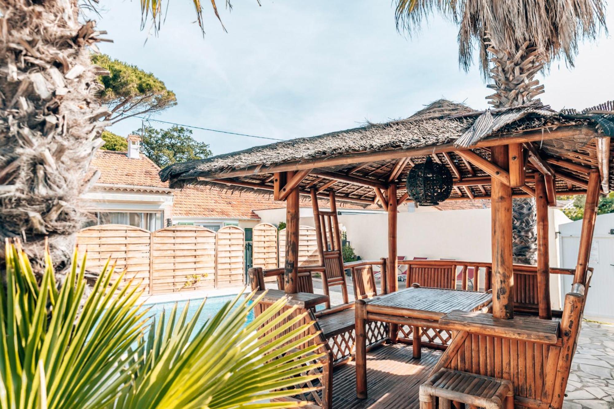 Reve D'Azur, 2 Chambres, Maison Julia En Bord De Mer A La Nartelle, Piscine Partagee, Parking & Terrasse Bbq, Wifi Et Draps Inclus Plage A Pied Sainte-Maxime Luaran gambar