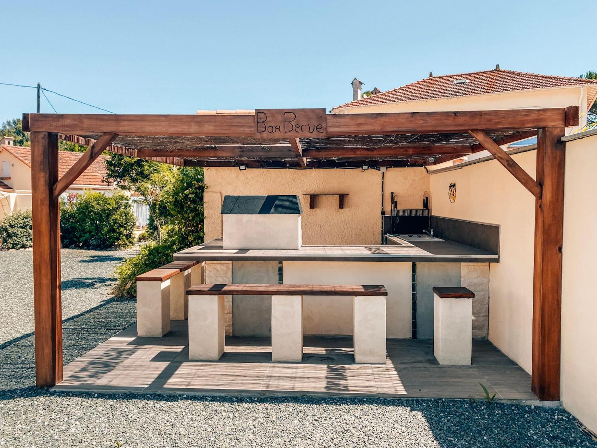 Reve D'Azur, 2 Chambres, Maison Julia En Bord De Mer A La Nartelle, Piscine Partagee, Parking & Terrasse Bbq, Wifi Et Draps Inclus Plage A Pied Sainte-Maxime Luaran gambar